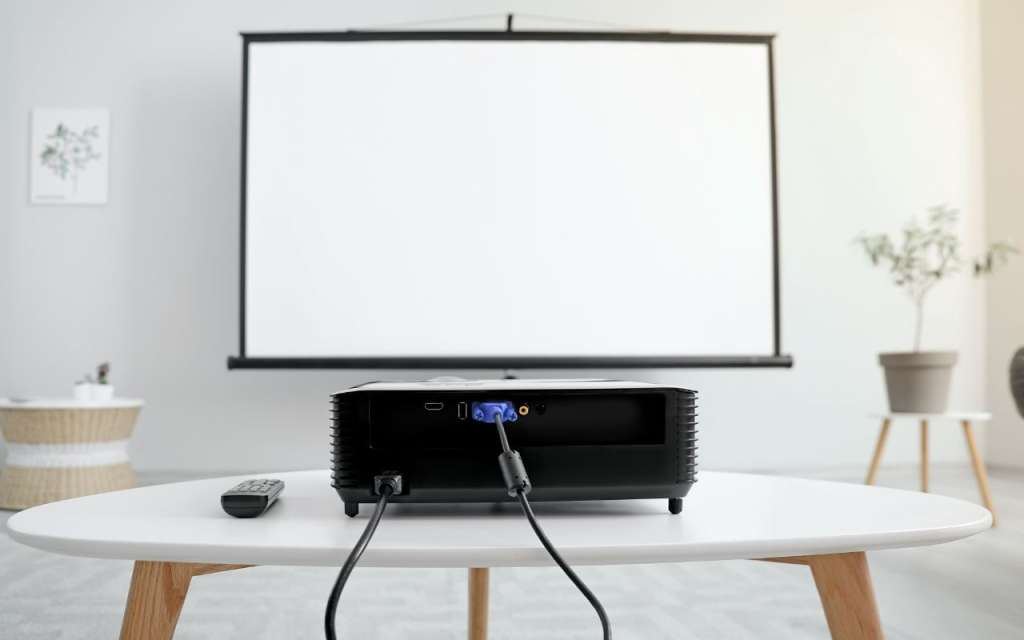 Comment connecter un ordinateur portable à un vidéoprojecteur avec un
